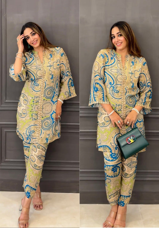 Green Paisley Printed Crepe Coord Set