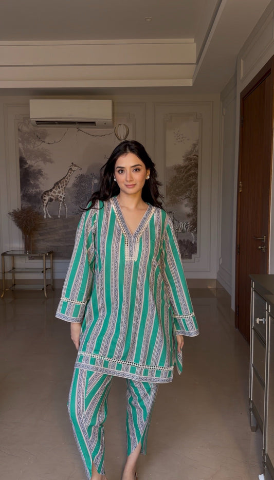 Soft Green Lace Kurta Set