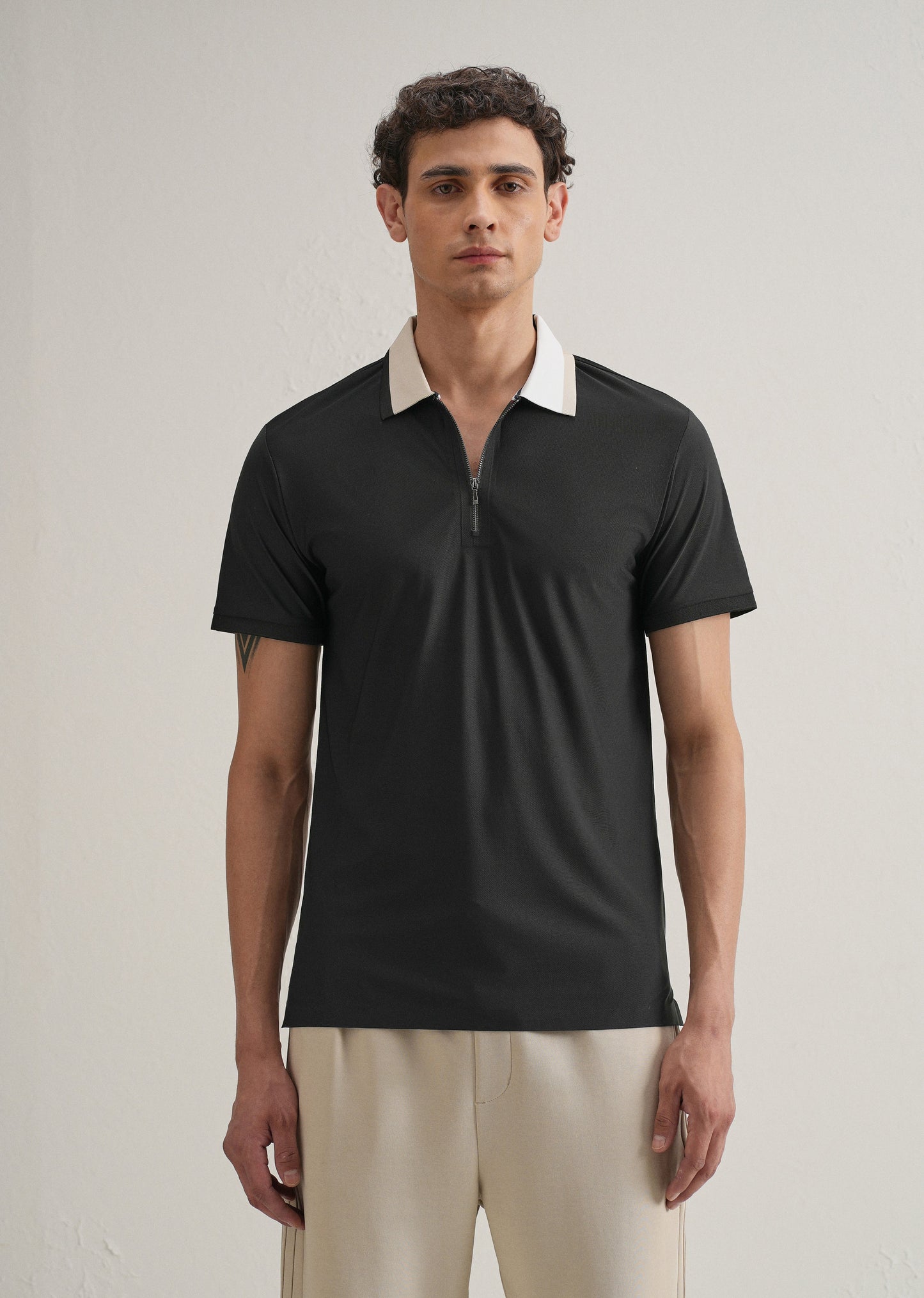 Black Zipper Polo Collar Seamless T-shirt