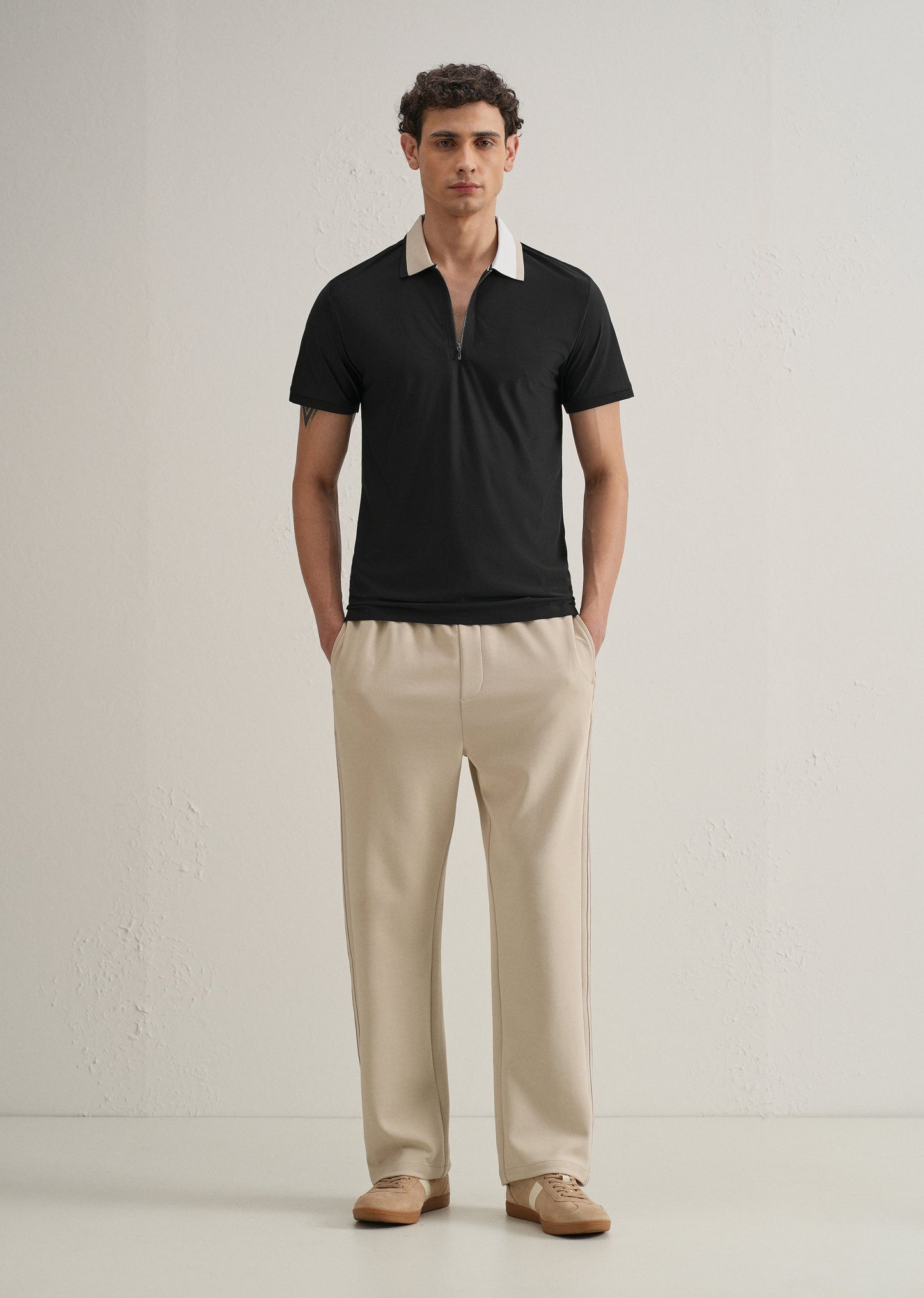 Black Zipper Polo Collar Seamless T-shirt