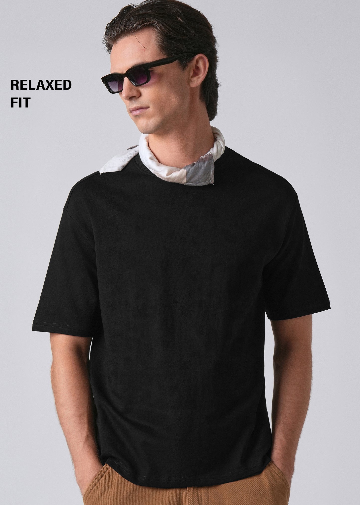 Black Basic Relaxed Fit T-shirt