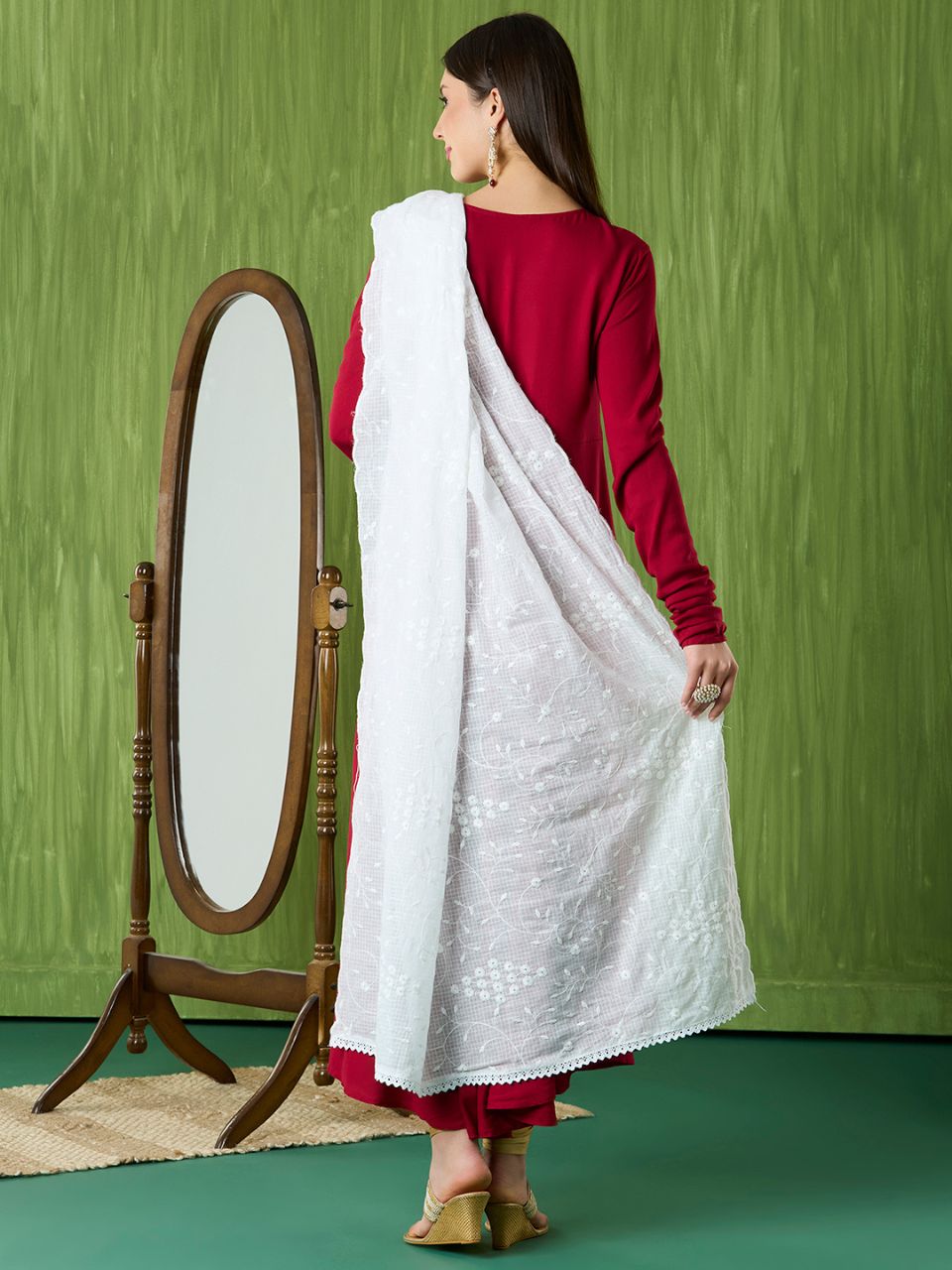 White Embroidered Pure Kota Cotton Dupatta with Scallops