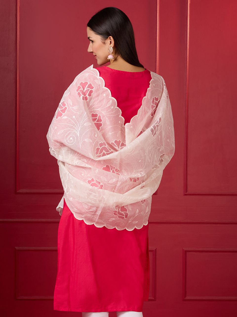 Off White Embroidered Chandei Dupatta with Floral Embroidery