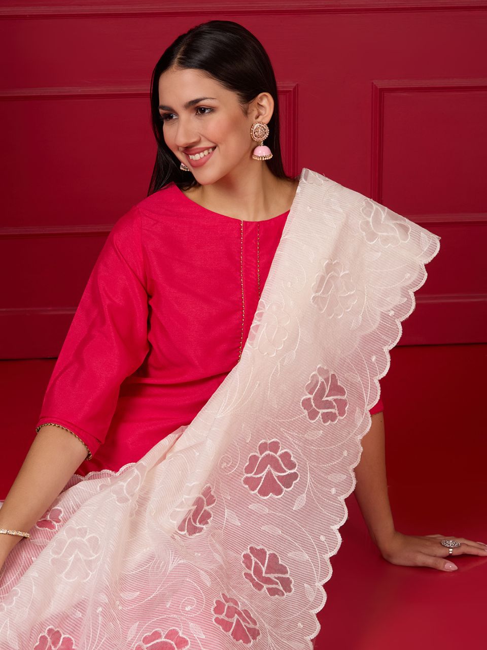 Off White Embroidered Chandei Dupatta with Floral Embroidery