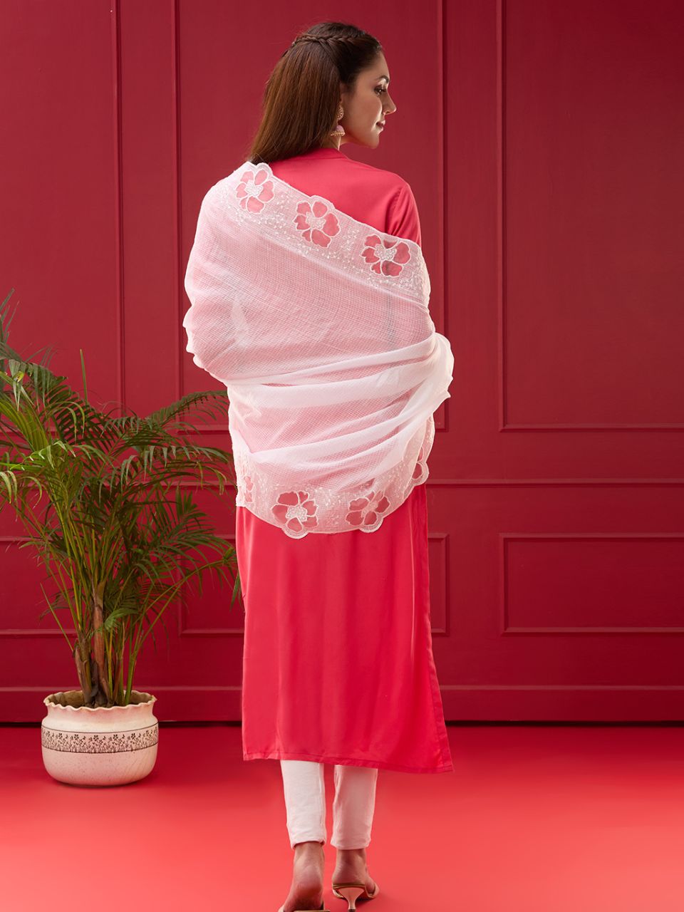 White Embroidered Kota Cotton Dupatta with Cutwork on Border