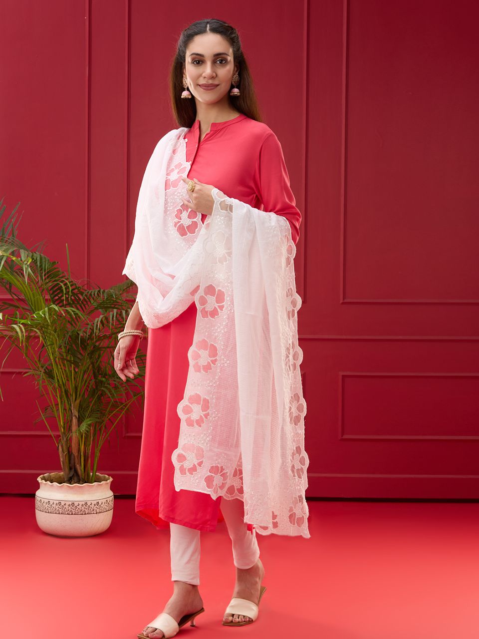 White Embroidered Kota Cotton Dupatta with Cutwork on Border