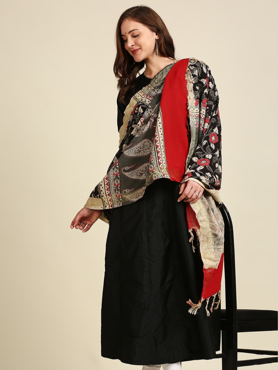 Kalamkari Mangalgiri Black & Coral Cotton Dupatta