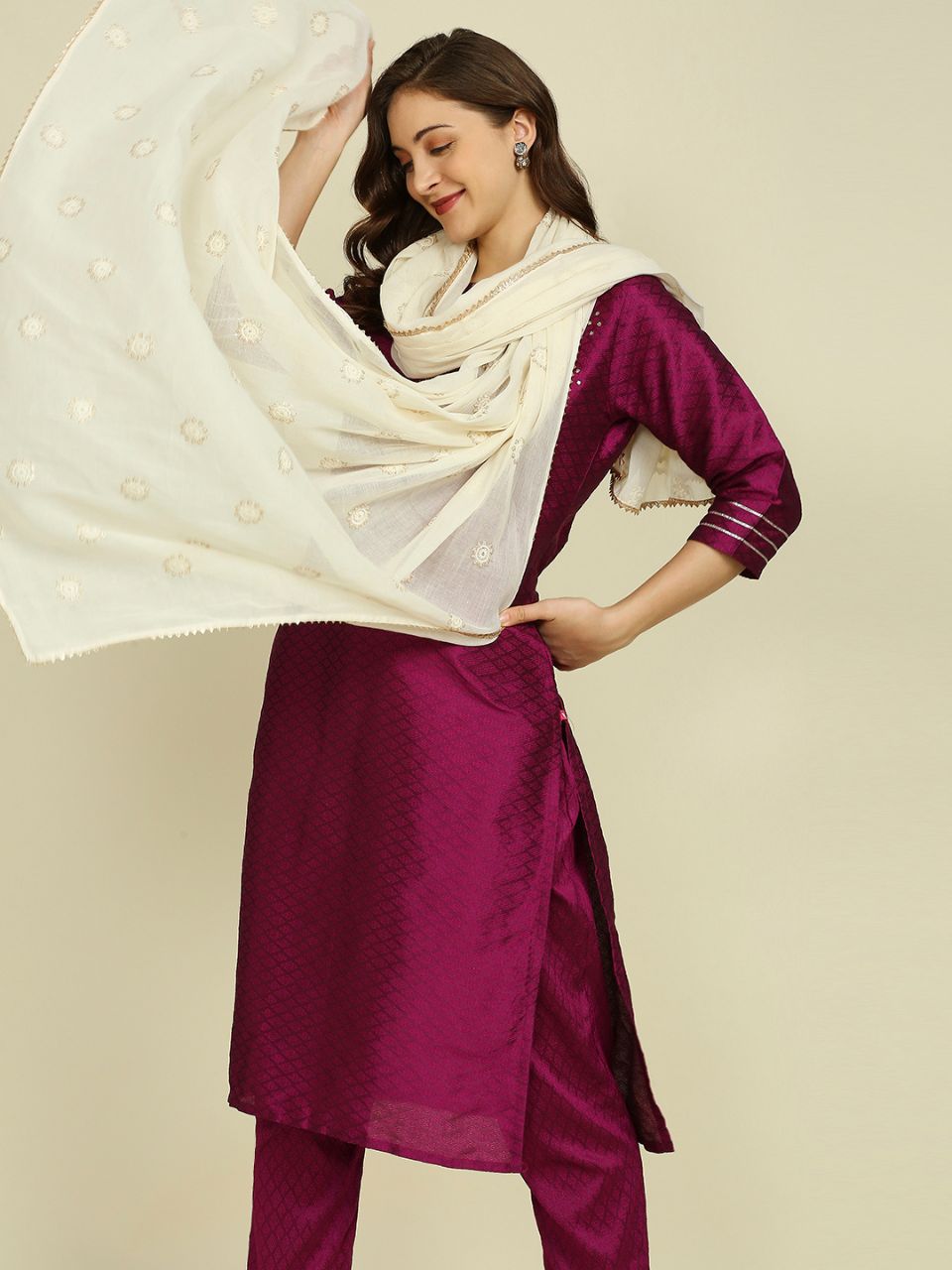 Off White Pure Cotton Dupatta All Over floral embroidery