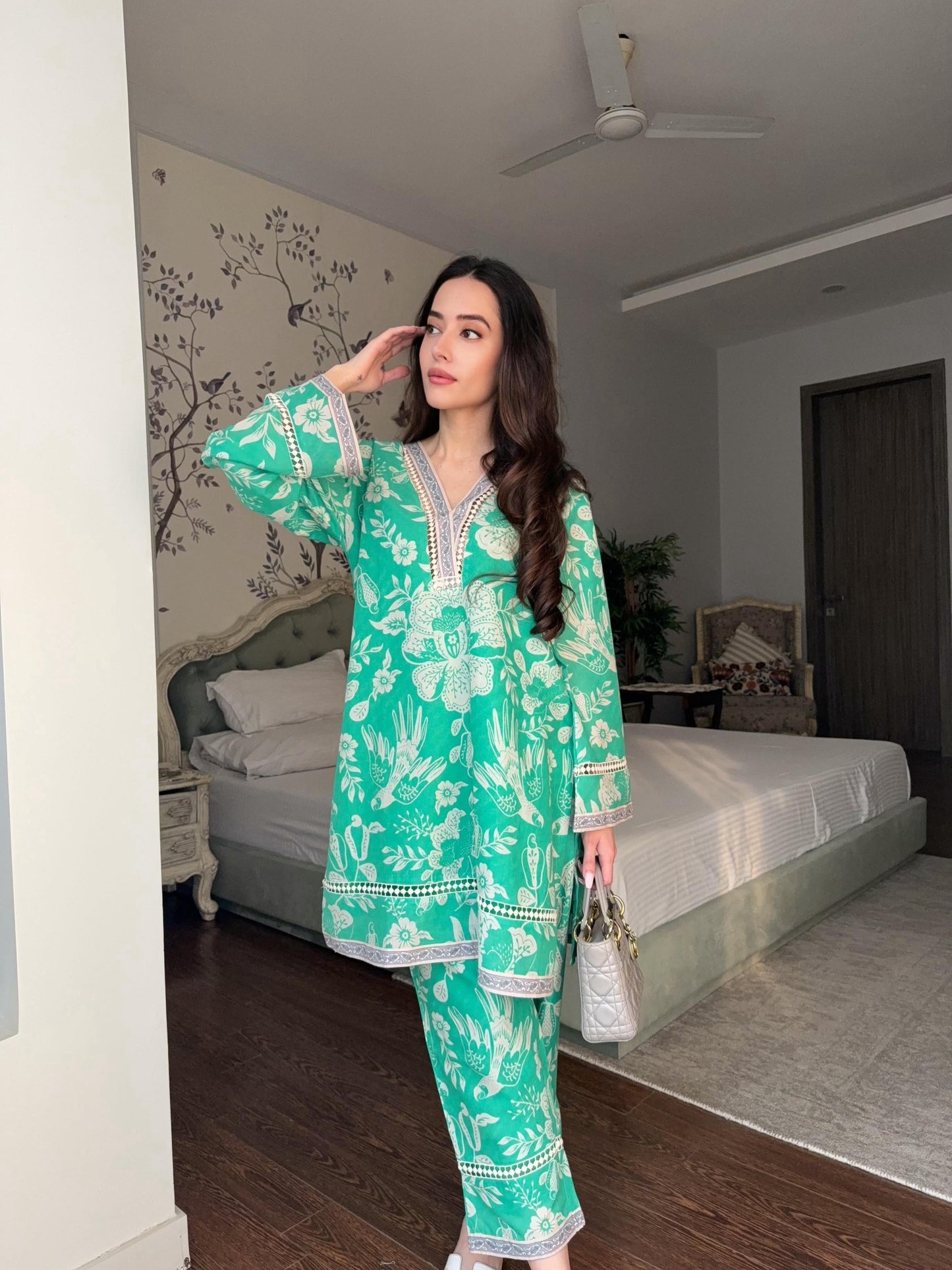 Soft Green Lace Kurta Pants Set