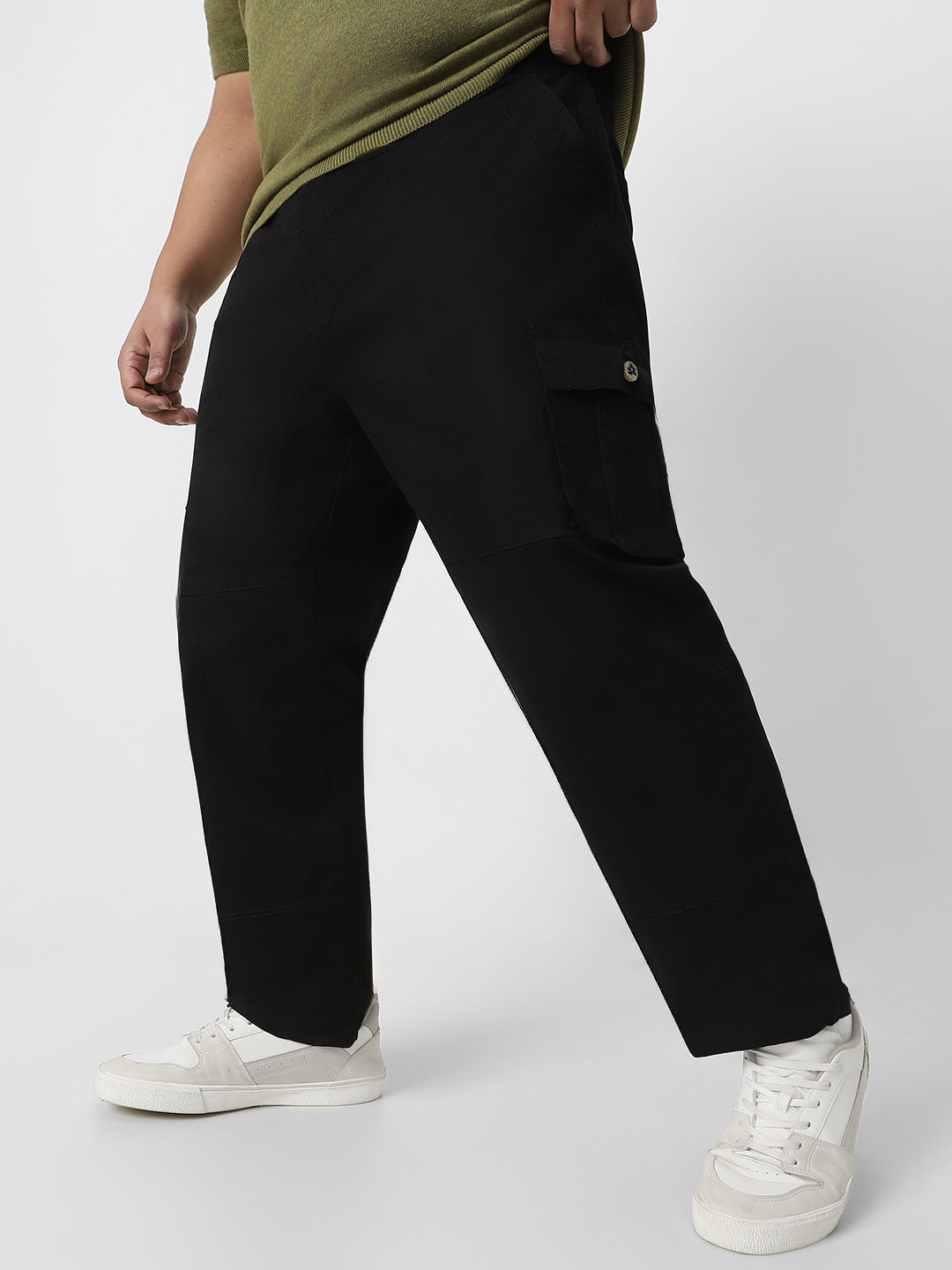 Plus Men's Black Regular Fit Solid Cargo Chino Pant with 6 Pockets